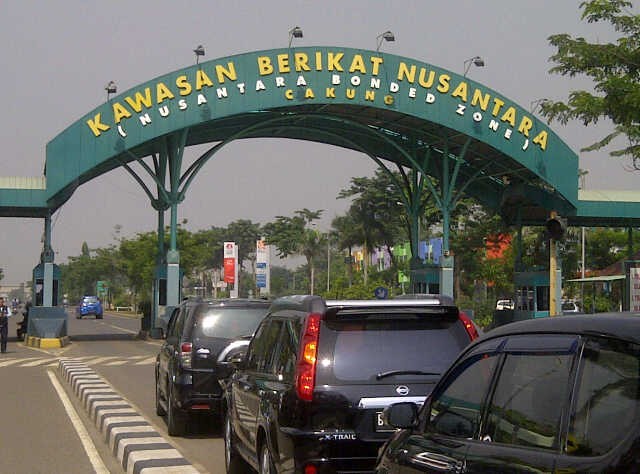 Dirut Kawasan Berikat: Belum Ada Perusahaan Tutup dan PHK Karena UMP Naik Dirut Kawasan Berikat: Belum Ada Perusahaan Tutup dan PHK Karena UMP Naik