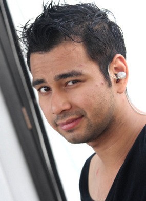 Farhat Abbas pun Tak Ketinggalan Jenguk Raffi Ahmad Farhat Abbas pun Tak Ketinggalan Jenguk Raffi Ahmad