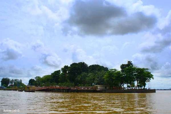 Pulau Kemaro (Rainer Oktovianus/d'Traveler) Pulau Kemaro (Rainer Oktovianus/d'Traveler)