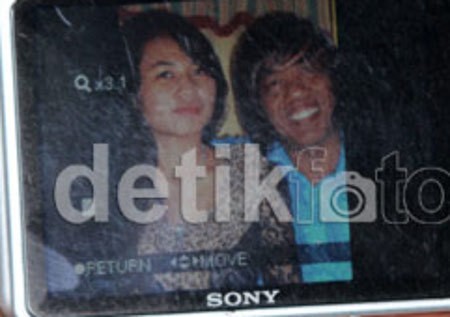 \Dulu Cinta, Kini Pak Tarno Sudah Tak Suka dengan Sang Pramugari\ \Dulu Cinta, Kini Pak Tarno Sudah Tak Suka dengan Sang Pramugari\