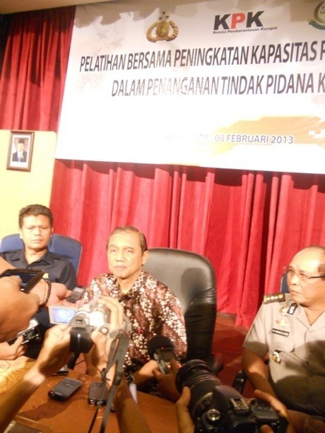 KPK Pantau Penanganan Dugaan Korupsi Wali Kota Medan Rahudman Harahap KPK Pantau Penanganan Dugaan Korupsi Wali Kota Medan Rahudman Harahap
