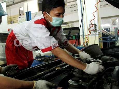 Mobil Tersendat-sendat? Cek Busi, Fuel Filter & Air Filter Mobil Tersendat-sendat? Cek Busi, Fuel Filter & Air Filter