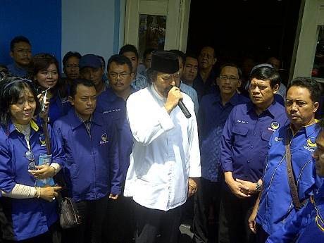 Surya Paloh: 10.000 Orang Masuk NasDem Per Jam Surya Paloh: 10.000 Orang Masuk NasDem Per Jam