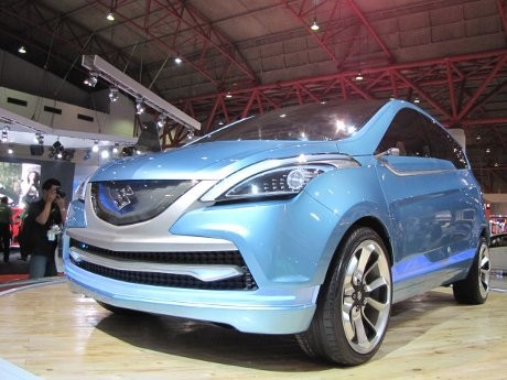 Menyimak Perjalanan Suzuki Ertiga Menyimak Perjalanan Suzuki Ertiga