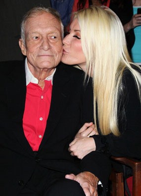 Hugh Hefner Sudah Tiduri Lebih dari 100 Perempuan Hugh Hefner Sudah Tiduri Lebih dari 100 Perempuan