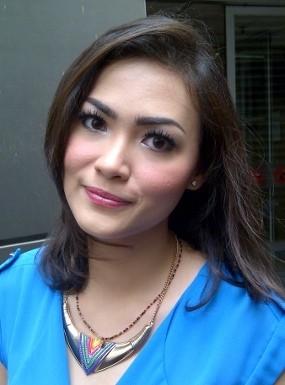 Calon Suami Christy Jusung Duda dengan 3 Anak Calon Suami Christy Jusung Duda dengan 3 Anak