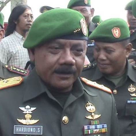 Mayjen TNI Hardiono Saroso Baru 9 Bulan Menjabat Pangdam IV/Diponegoro Mayjen TNI Hardiono Saroso Baru 9 Bulan Menjabat Pangdam IV/Diponegoro