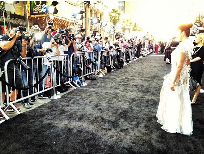 Agnes Monica Eksis di Red Carpet Premiere Film Tom Cruise \Oblivion\ Agnes Monica Eksis di Red Carpet Premiere Film Tom Cruise \Oblivion\