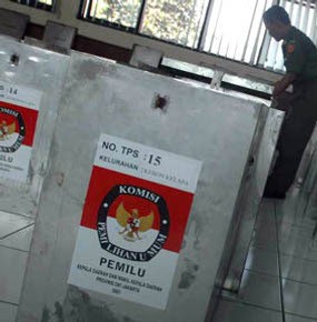 Wewenang KPU Sortir Caleg Sebatas Syarat Administratif Wewenang KPU Sortir Caleg Sebatas Syarat Administratif