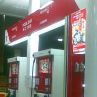 Gubernur Se-Indonesia Sepakat Harga Bensin Premium Mobil Pribadi Rp 6.500/Liter Gubernur Se-Indonesia Sepakat Harga Bensin Premium Mobil Pribadi Rp 6.500/Liter