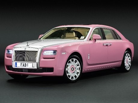 Apa Jadinya Kalau Rolls-Royce Berwarna Pink? Apa Jadinya Kalau Rolls-Royce Berwarna Pink?