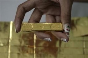 Harga Emas Anjlok, Emas Batangan Antam Masih Laris Manis Harga Emas Anjlok, Emas Batangan Antam Masih Laris Manis