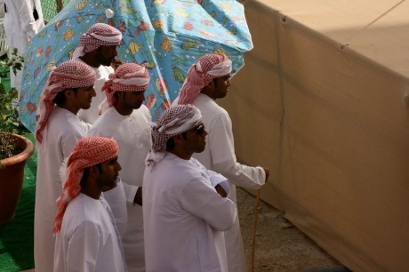 Terlalu Ganteng, 3 Pemuda Abu Dhabi Diusir dari Arab Saudi Terlalu Ganteng, 3 Pemuda Abu Dhabi Diusir dari Arab Saudi