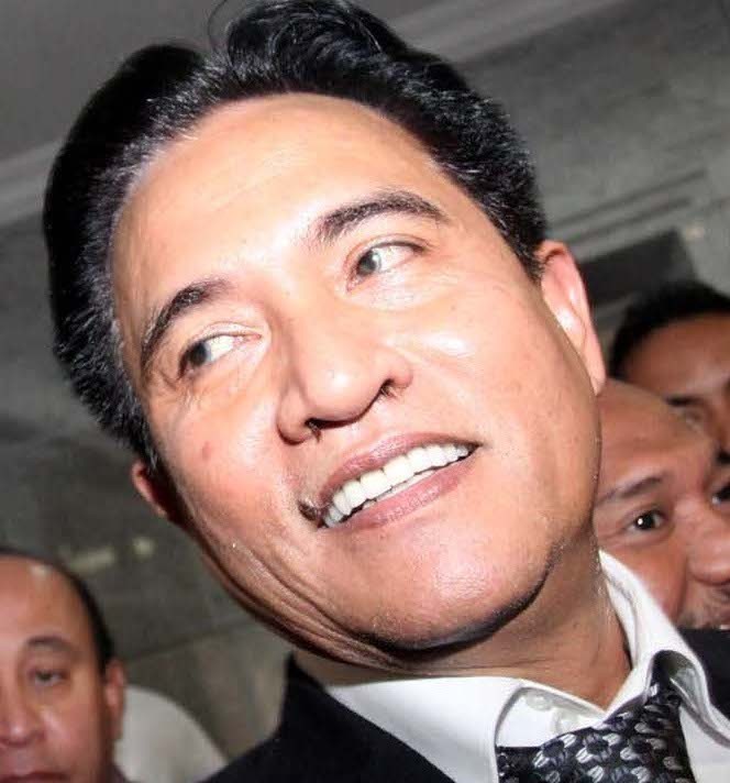 Yusril Ancam Gugat Perubahan Peraturan KPU ke MK Yusril Ancam Gugat Perubahan Peraturan KPU ke MK