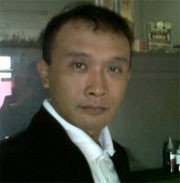 Mengupas UU Lembaga Mikro Keuangan Mengupas UU Lembaga Mikro Keuangan