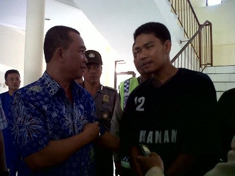 Cekcok Soal Warisan, Duda Ini Tega Tendang Istri Siri Hingga Tewas Cekcok Soal Warisan, Duda Ini Tega Tendang Istri Siri Hingga Tewas