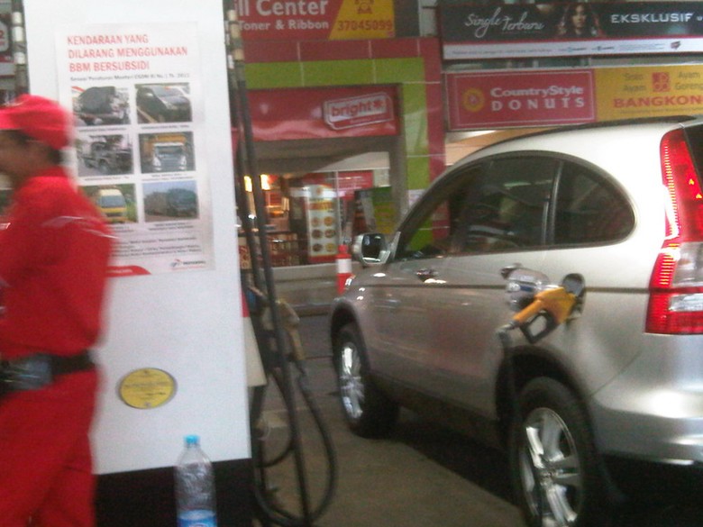 BPH Migas: Sudah Lama Bensin Premium di SPBU Isinya Pertamax 92 BPH Migas: Sudah Lama Bensin Premium di SPBU Isinya Pertamax 92