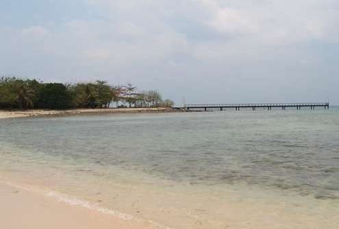 Pantai Tanjung Lesung (Ikes/dTraveler) Pantai Tanjung Lesung (Ikes/dTraveler)