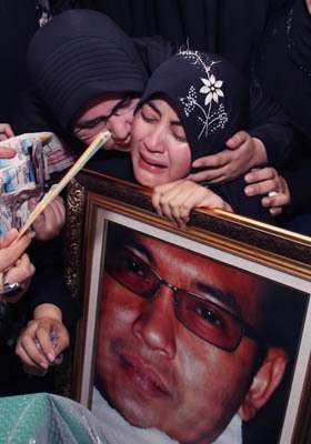 5 Berita Selebriti Paling Heboh Minggu Ini 5 Berita Selebriti Paling Heboh Minggu Ini