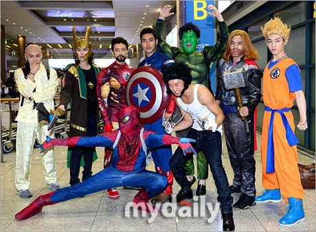 Usai Konser di Amerika Selatan, Super Junior Berubah Jadi Super Hero Usai Konser di Amerika Selatan, Super Junior Berubah Jadi Super Hero