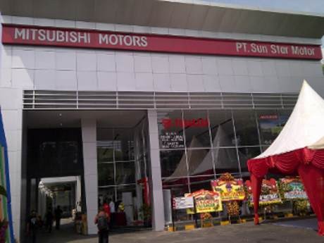 Diler Mitsubishi Sun Star Motor di Semarang Resmi Dibuka Diler Mitsubishi Sun Star Motor di Semarang Resmi Dibuka