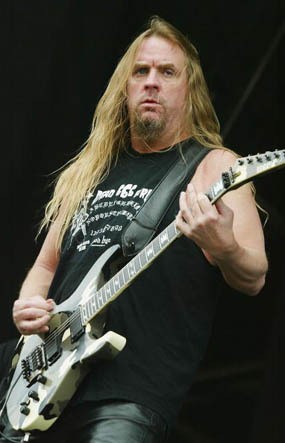 Musisi Dunia Berduka atas Meninggalnya Gitaris Slayer Musisi Dunia Berduka atas Meninggalnya Gitaris Slayer
