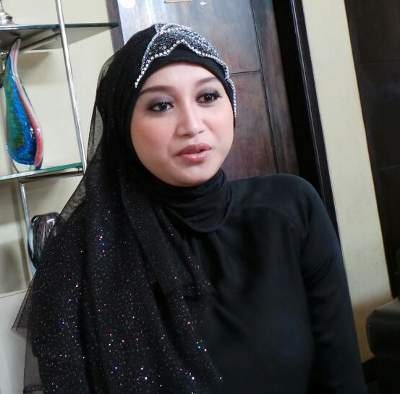 Seperti Tri Kurnia, Istri Muda Fathanah Juga Pernah Dibelikan Hermes Seperti Tri Kurnia, Istri Muda Fathanah Juga Pernah Dibelikan Hermes