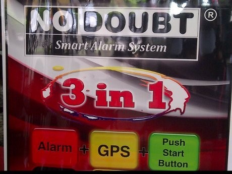 Alarm Mobil Ini Dikontrol Melalui Ponsel Alarm Mobil Ini Dikontrol Melalui Ponsel