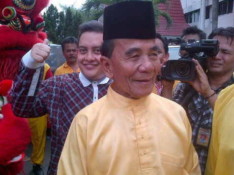 Daftarkan Annas Jadi Cagub Riau, Golkar Tampilkan Pawai Budaya Daftarkan Annas Jadi Cagub Riau, Golkar Tampilkan Pawai Budaya