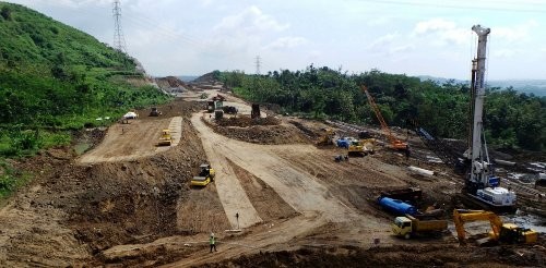 Hore!! Tol Semarang- Bawen Digratiskan saat Mudik Lebaran Hore!! Tol Semarang- Bawen Digratiskan saat Mudik Lebaran