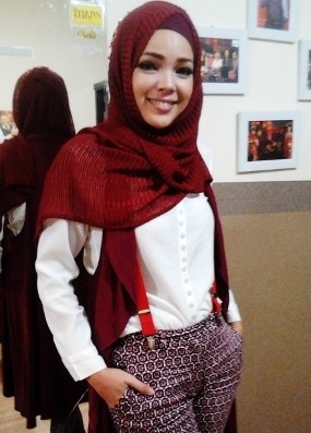 Pernah Seksi, Dewi Sandra Kini Damai Berhijab Pernah Seksi, Dewi Sandra Kini Damai Berhijab