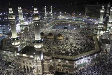 Masjidil Haram Direnovasi, Peserta Umroh 2013 Dibatasi Masjidil Haram Direnovasi, Peserta Umroh 2013 Dibatasi
