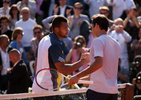 Tsonga Hentikan Laju Federer Tsonga Hentikan Laju Federer