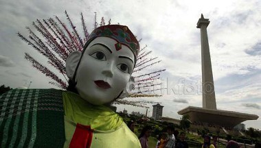 Kritik PRJ Kemayoran, Jokowi Gelar \PRJ Monas\ 14-16 Juni Kritik PRJ Kemayoran, Jokowi Gelar \PRJ Monas\ 14-16 Juni