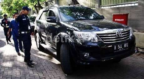 Tidak Terkait TPPU, Fortuner Milik Ahmad Zaki Dikembalikan KPK Tidak Terkait TPPU, Fortuner Milik Ahmad Zaki Dikembalikan KPK