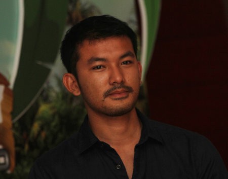 Terjun ke Teater, Rio Dewanto Deg-degan Terjun ke Teater, Rio Dewanto Deg-degan