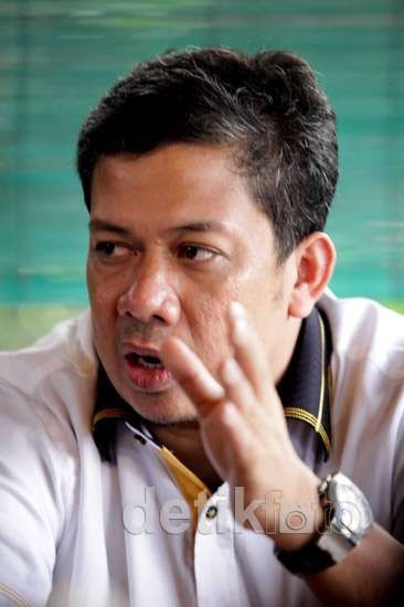 Di Depan KPK, Fahri Akui Jahatnya Para Politisi & Bobroknya Sistem Di Depan KPK, Fahri Akui Jahatnya Para Politisi & Bobroknya Sistem