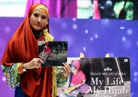 \Perceraian Bukan Penyebab Saya Berhijab\ \Perceraian Bukan Penyebab Saya Berhijab\