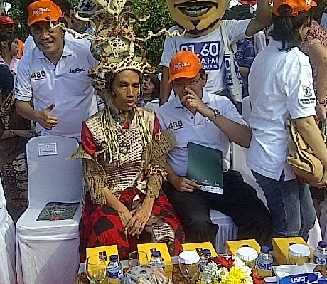 Keren! Ini Penampilan Jokowi di Jakarnaval 2013 Keren! Ini Penampilan Jokowi di Jakarnaval 2013