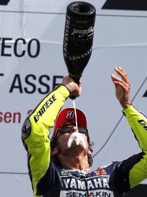 Rossi Masih Tak Percaya Bisa Menang Lagi Rossi Masih Tak Percaya Bisa Menang Lagi