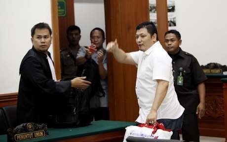 Pernah Miliki 40 HP, Bandar Narkoba Freddy Budiman Dikawal Ketat di Penjara Pernah Miliki 40 HP, Bandar Narkoba Freddy Budiman Dikawal Ketat di Penjara