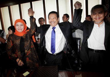 Lolosnya Khofifah Mengubah Peta Pertarungan Pilgub Jatim Lolosnya Khofifah Mengubah Peta Pertarungan Pilgub Jatim