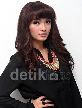 Cerita Zaskia \Gotik\ Pernah Jualan Cermai dan Dihina Cerita Zaskia \Gotik\ Pernah Jualan Cermai dan Dihina