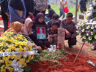 Istri Sebut Ipda Anumerta Dwiyatna Sosok Bertanggung Jawab Istri Sebut Ipda Anumerta Dwiyatna Sosok Bertanggung Jawab