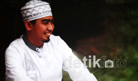 Ustad Solmed Akui Ada Tarif Dakwah Ustad Solmed Akui Ada Tarif Dakwah