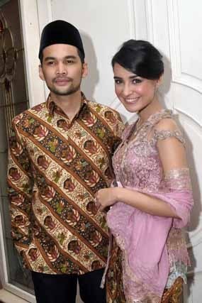 Tengku Wisnu dan Shireen Sungkar Jalani Prosesi Jelang Pernikahan Tengku Wisnu dan Shireen Sungkar Jalani Prosesi Jelang Pernikahan
