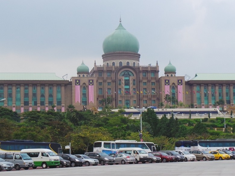 Putraja, kota keren yang bersih di Malaysia (Devi/detikTravel) Putraja, kota keren yang bersih di Malaysia (Devi/detikTravel)