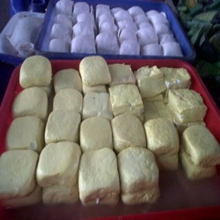 Harga Kedelai Melonjak, Harga Tahu Naik Hingga 25% Harga Kedelai Melonjak, Harga Tahu Naik Hingga 25%