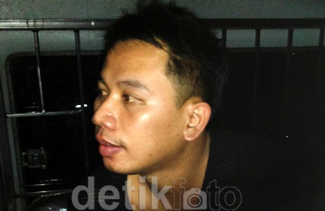 Berbahasa Inggris Kacau, Vicky Dinilai Wajar Gagal Jadi Lurah Berbahasa Inggris Kacau, Vicky Dinilai Wajar Gagal Jadi Lurah