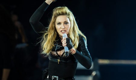 Madonna Ingin Kolaborasi dengan Daft Punk di Album Baru Madonna Ingin Kolaborasi dengan Daft Punk di Album Baru